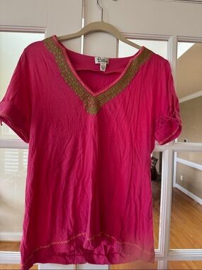 Lilly Pulitzer Hot Pink V-Neck Tunic with Green Embroidery